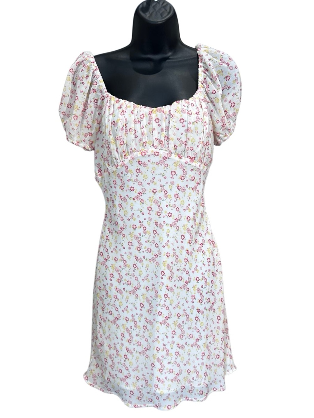 Cotton Candy LA Floral Puff Sleeve Mini Sundress Size Medium